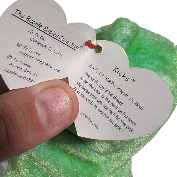 Vintage 1998 Ty Beanie Baby Kicks Soccer Bear Original Tags Mint - Picture 3 of 3